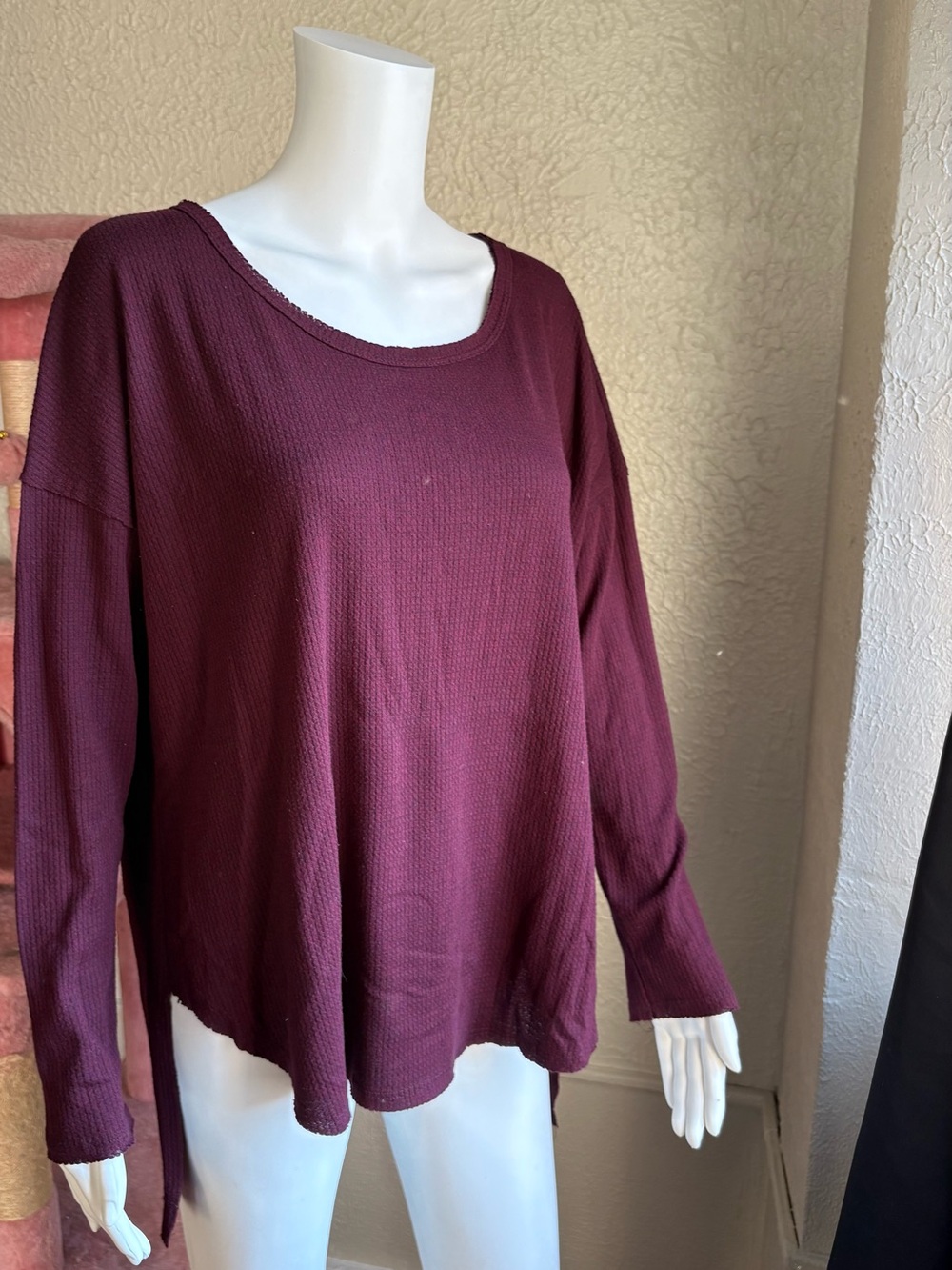 Windsor Long Sleeve Size Large
